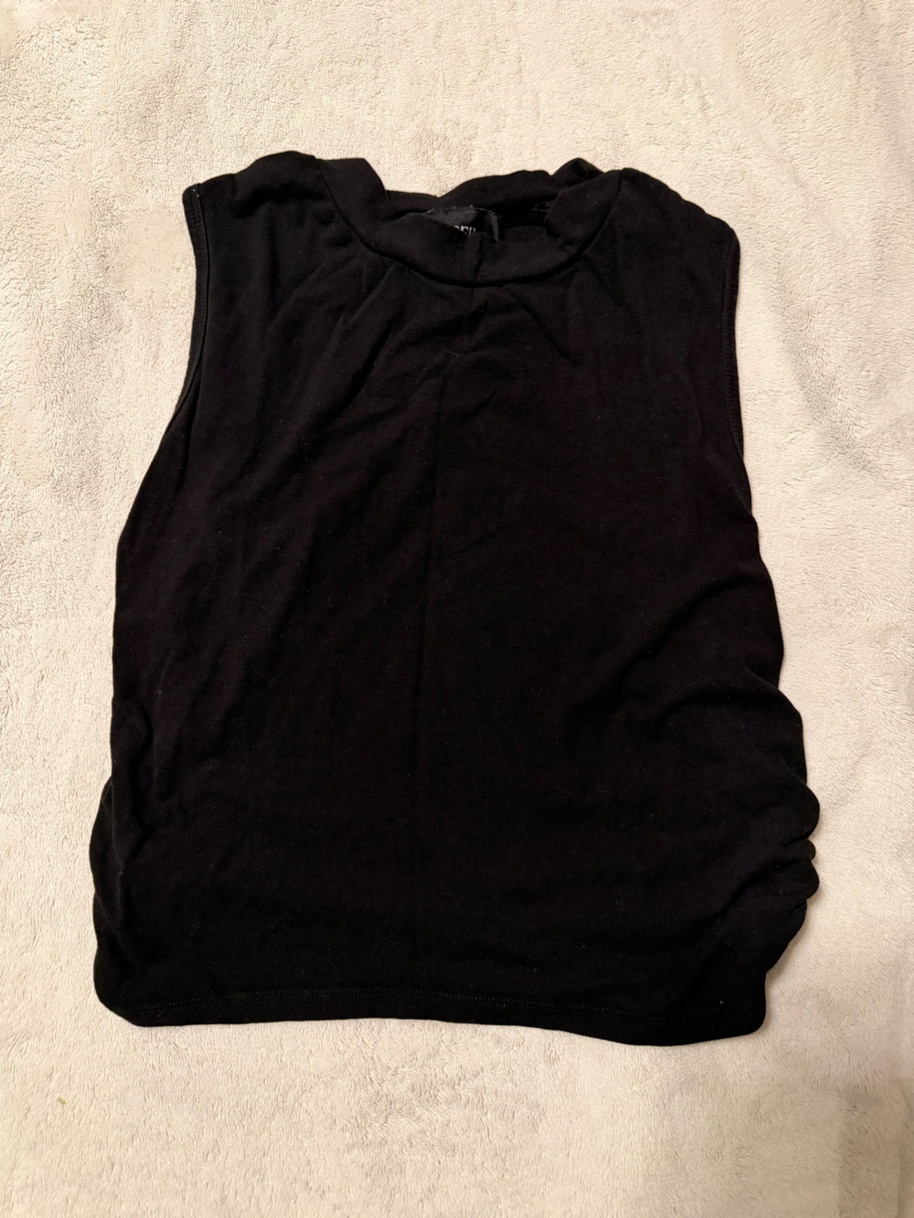 Classic Black crop